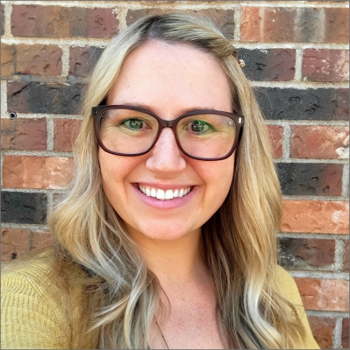 Headshot of Clarissa, Associate Director of Advancement